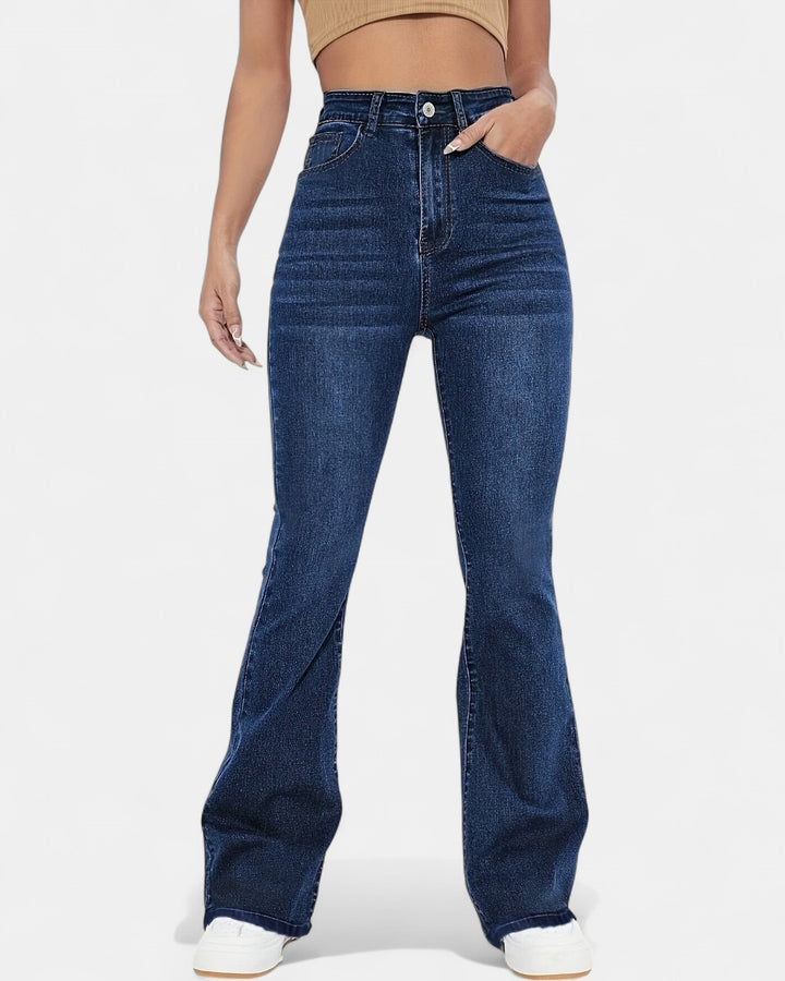INÈS | Modern Chic Flare Jeans
