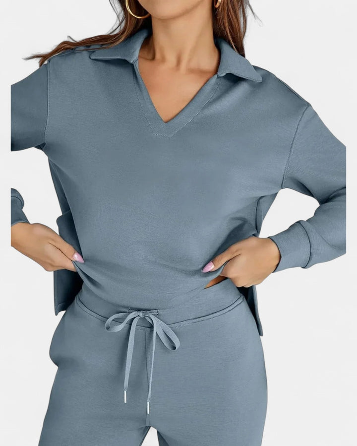 RENÉE | Cozy Minimalist Two-Piece Set