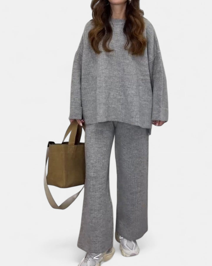 DELILAH | Comfy Two-Piece Set