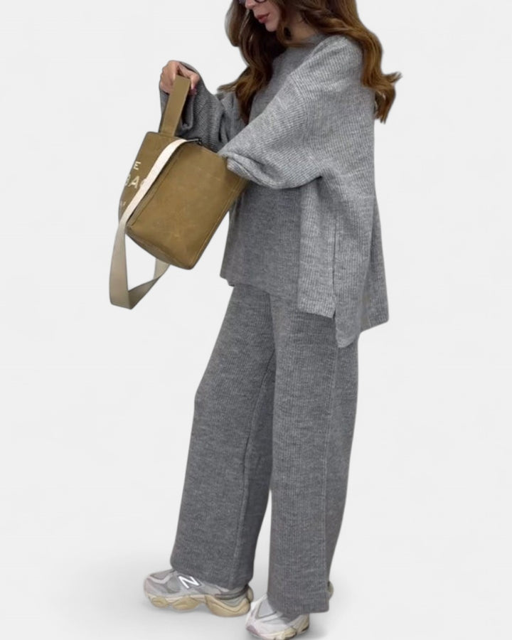 DELILAH | Comfy Two-Piece Set