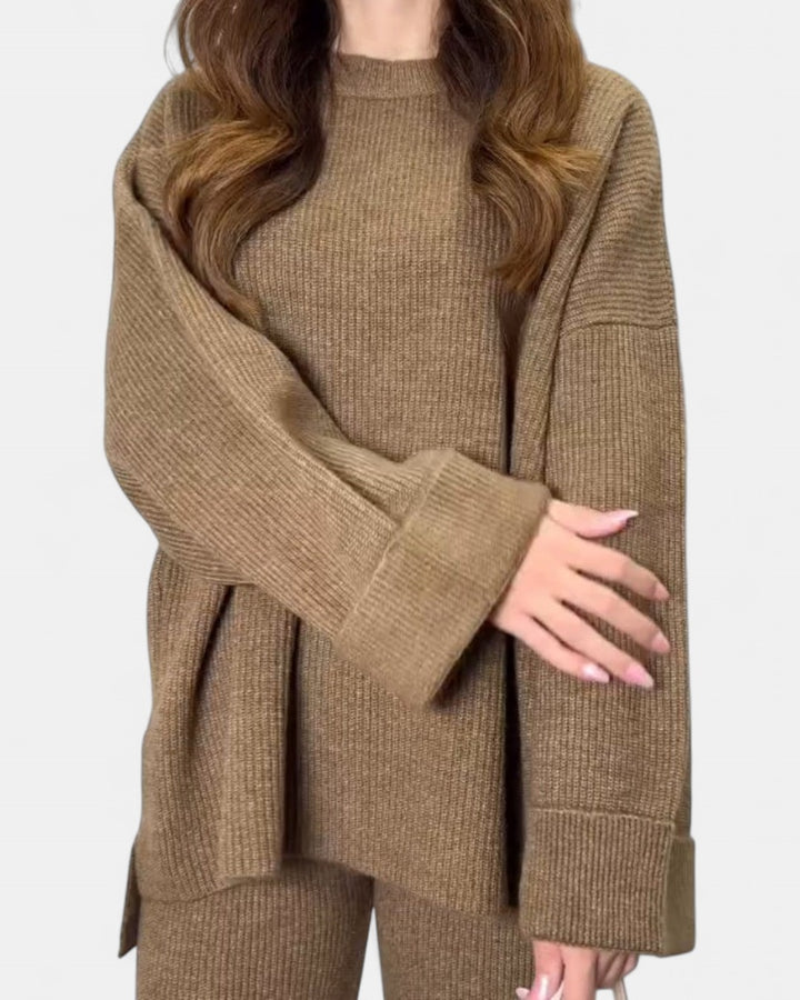 DELILAH | Comfy Two-Piece Set