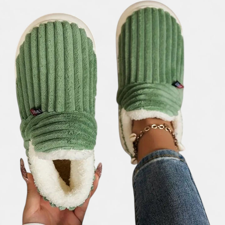LYSSA | Plush Comfort Slippers