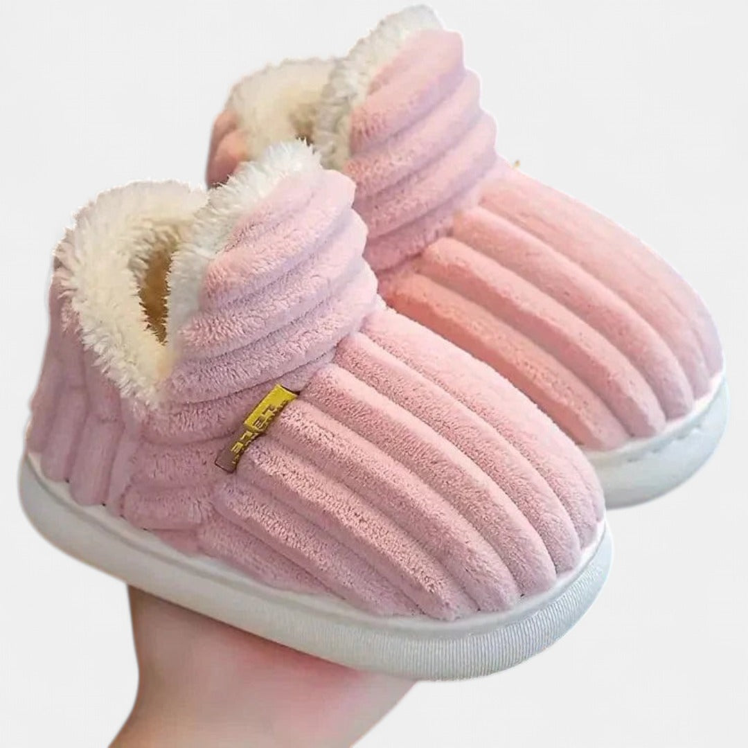 LYSSA | Plush Comfort Slippers