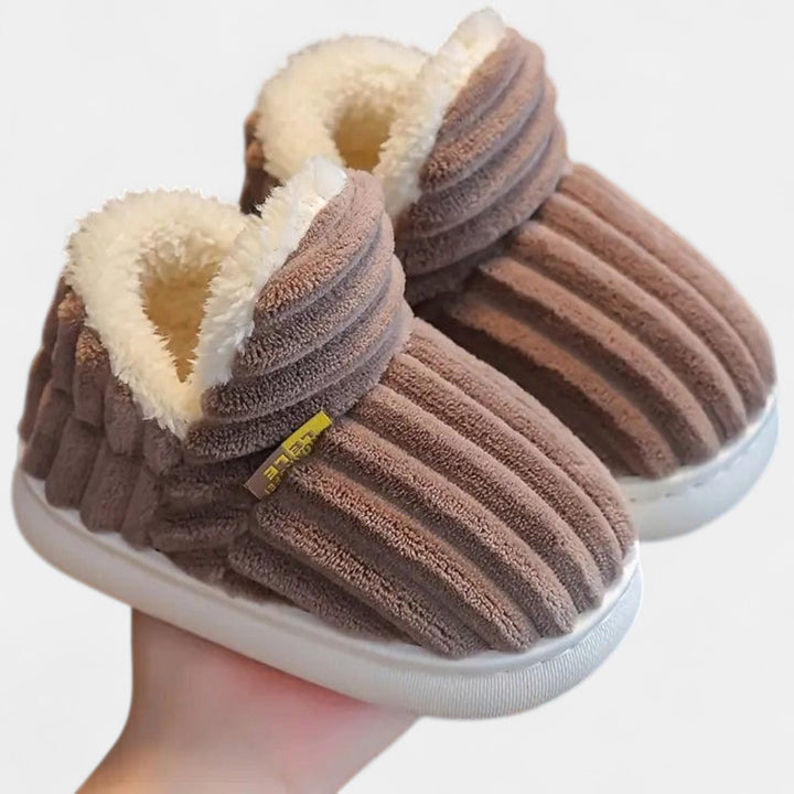 LYSSA | Plush Comfort Slippers