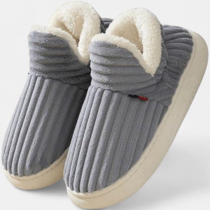 LYSSA | Plush Comfort Slippers