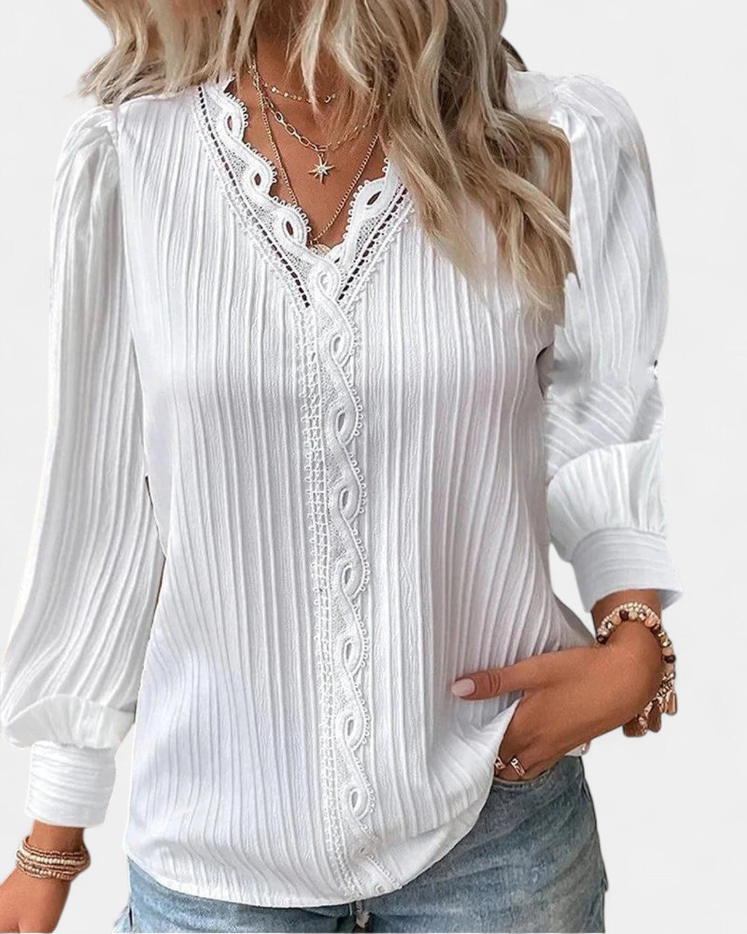 RENATA | Classic Pleated Top