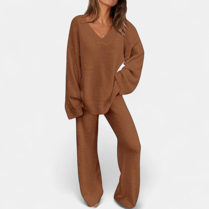 JACE | Women's 2-Piece Lounge Set with V-Neck Top & Wide Leg Pants