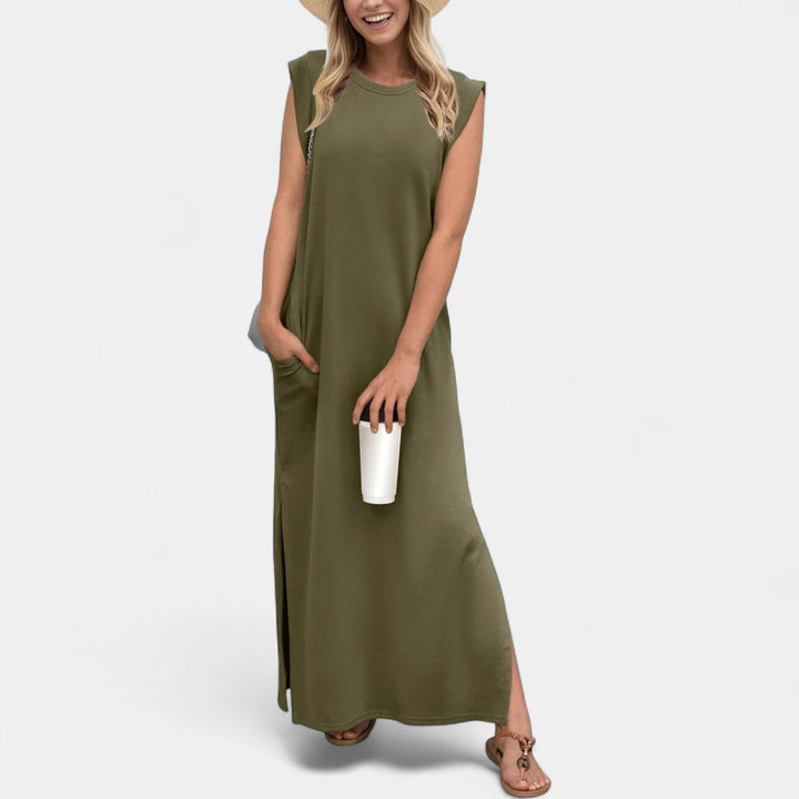RIANE | Classic Loose Sleeveless Beach Maxi Dress