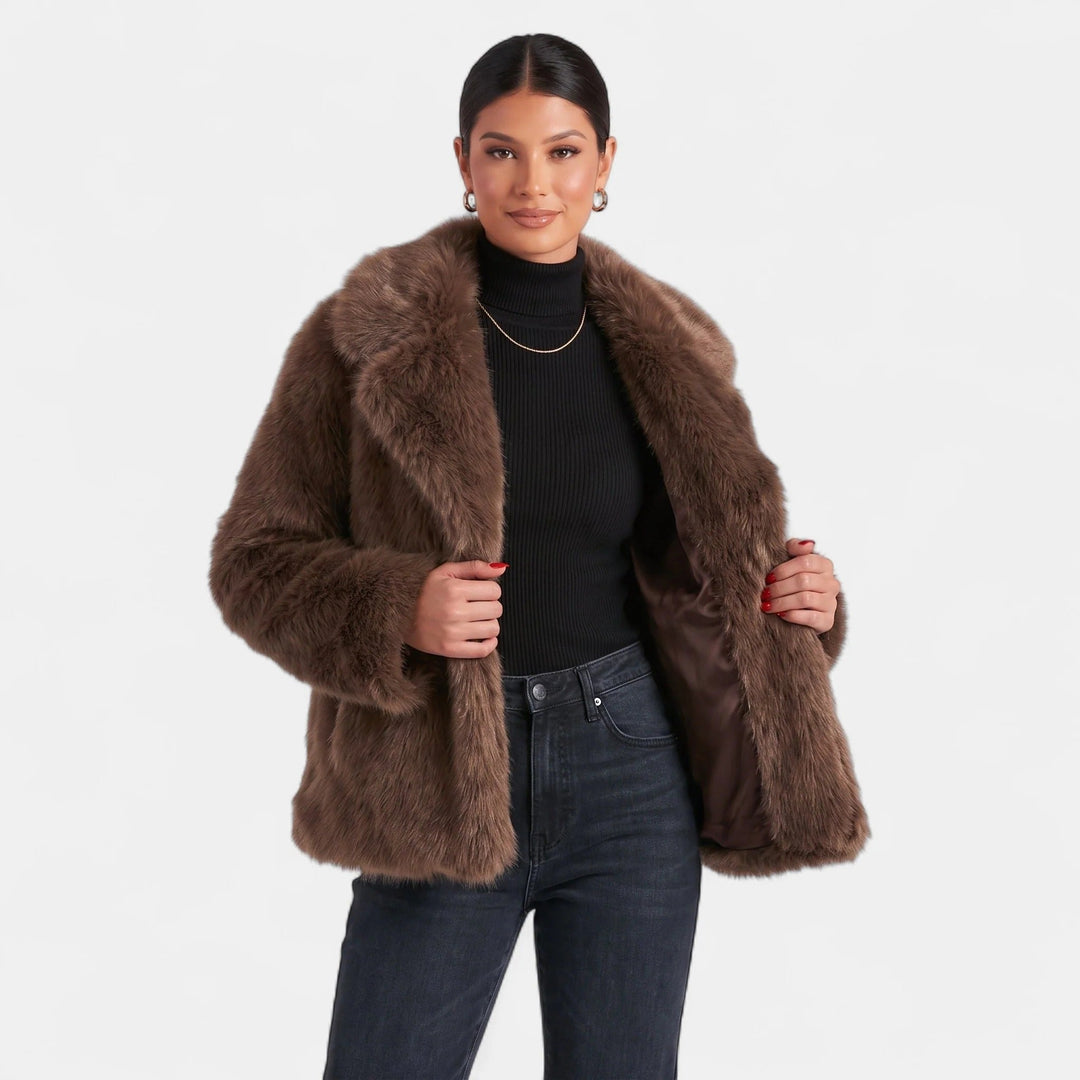 Women's Short Faux Fur Coat, Oversized Notch Lapel Long Sleeve