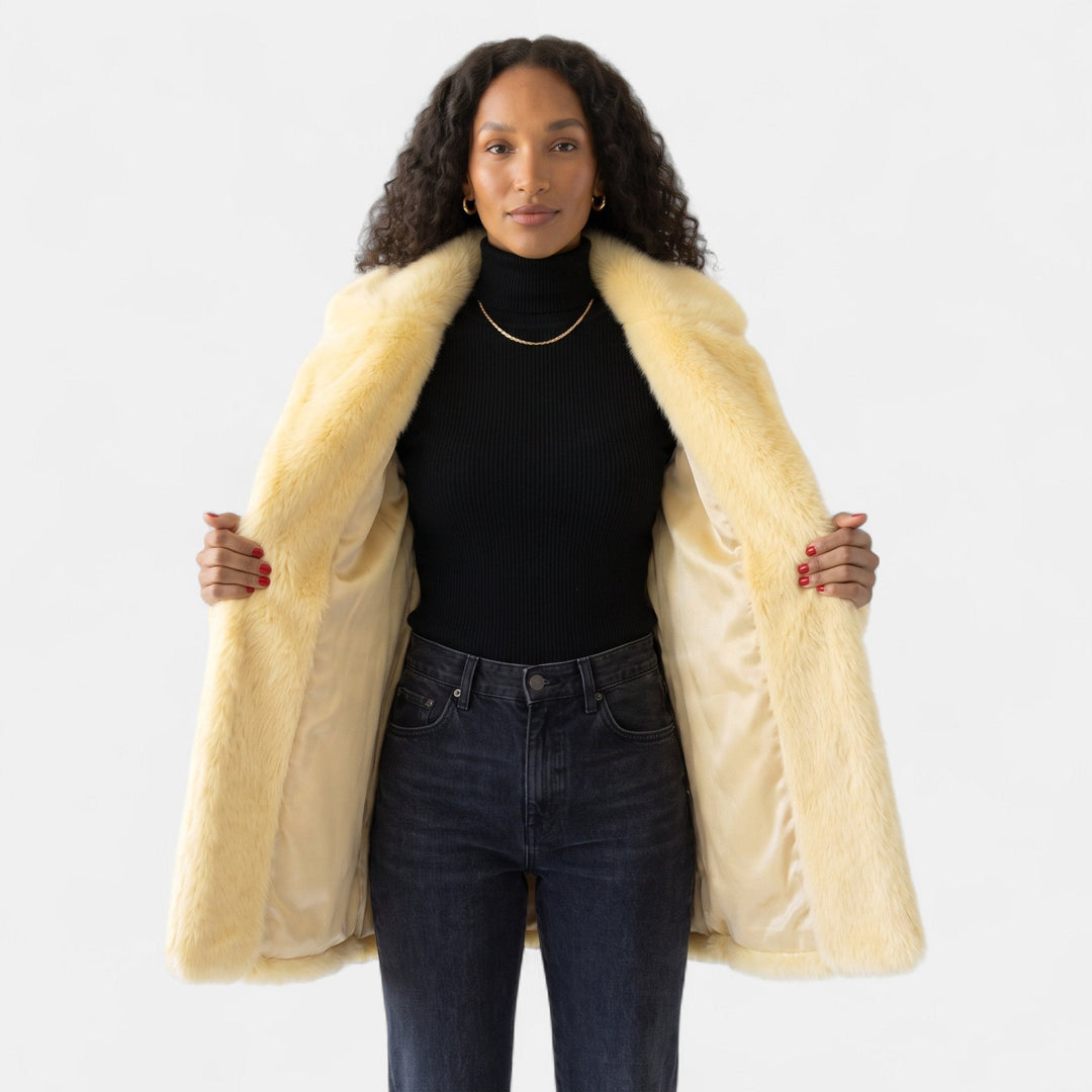 Women's Oversized Faux Fur Coat, Mid Thigh Wide Notched Lapel