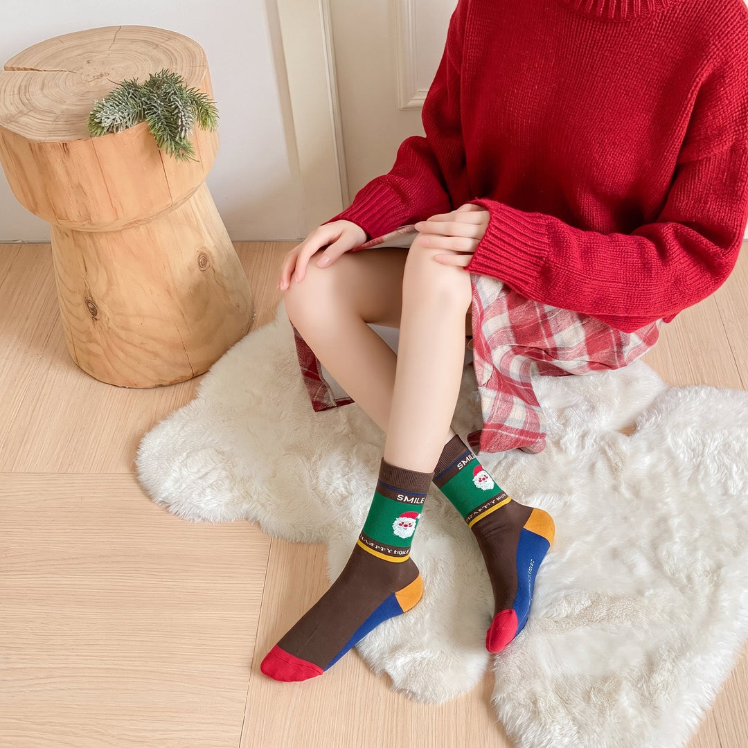 Holiday Fun Christmas Socks, Unisex Festive Themed Contrast Heel