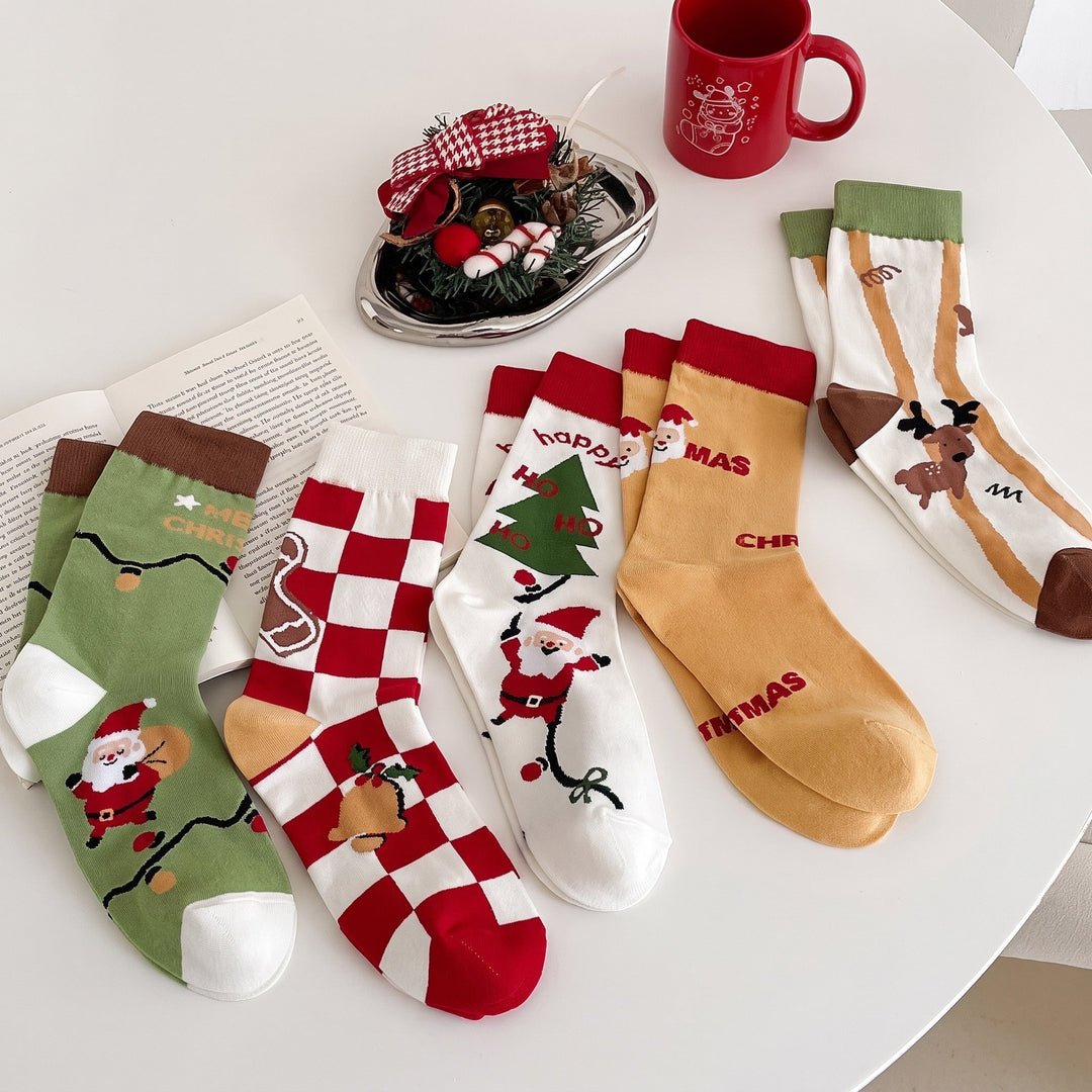 Holiday Fun Christmas Socks 3 Pack, Unisex Festive Themed Jacquard Pattern