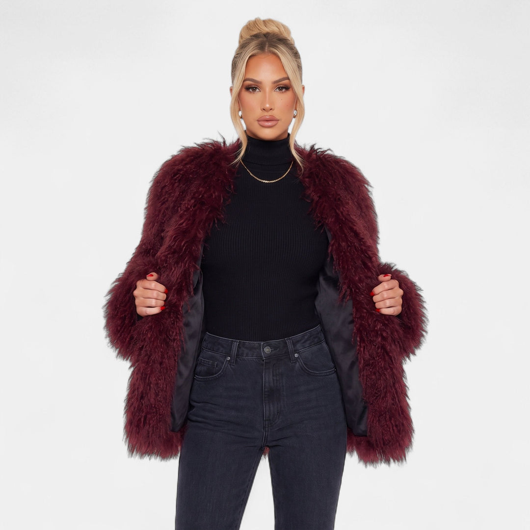 Women's Fluffy Oversized Faux Fur Coat, Hip Length Wide Cuffs