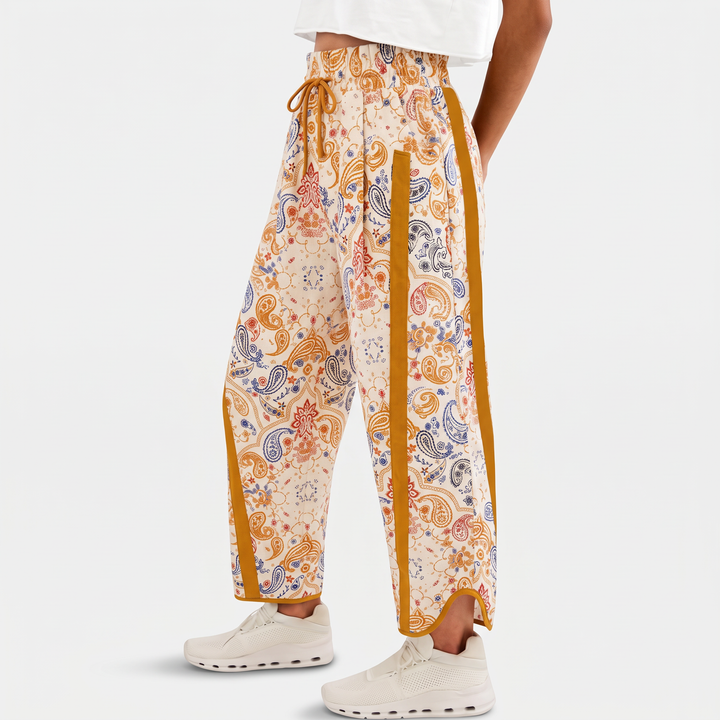 Beige Paisley